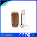 2016 Großhandel China Real Capacity Holz Wein Eimer Stil 8GB USB Stick